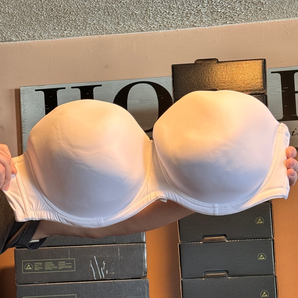 Strapless Bra "the best"